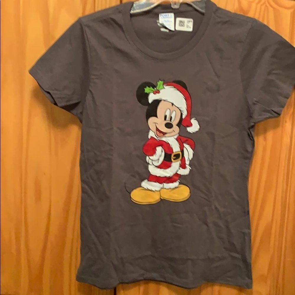 Disney tee 